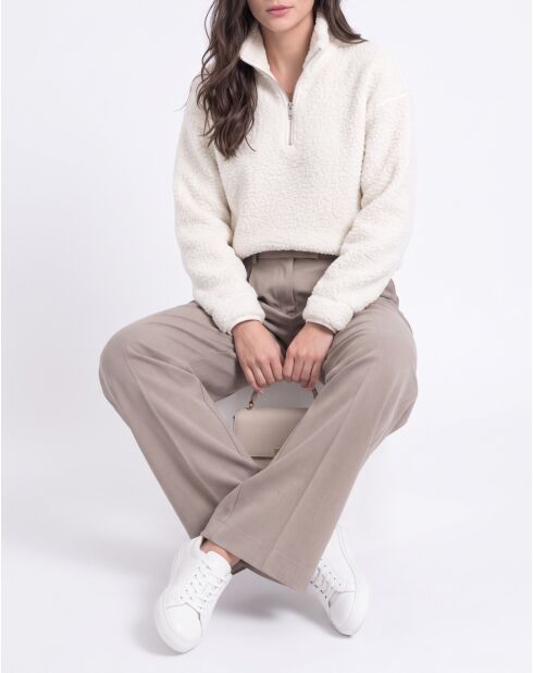 Carla Wollpullover mit Stehkragen und langen Ärmeln, naturfarben