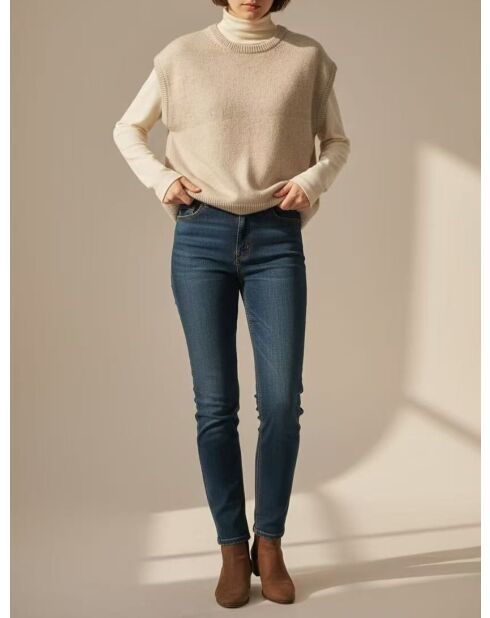Cremefarbener ärmelloser Wollpullover mit Rundhalsausschnitt Yasmine
