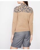 Maëlle camelfarbener Langarmpullover mit Stehkragen