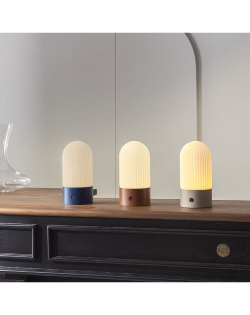 Lampe portable en métal bleue et opaline Touareg - 9 x 9 x 19 cm