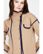 Chaqueta camel de cuello alto