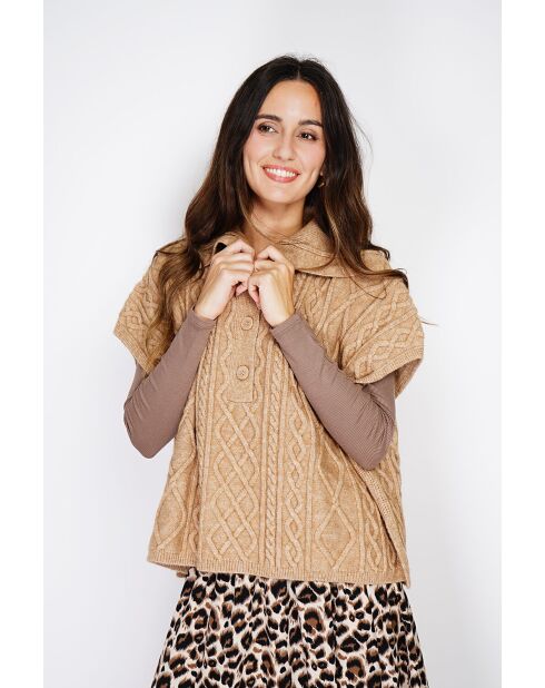 Jersey grande con capucha en mezcla de cachemir camel
