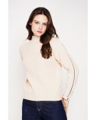 Jersey de cuello alto color crema