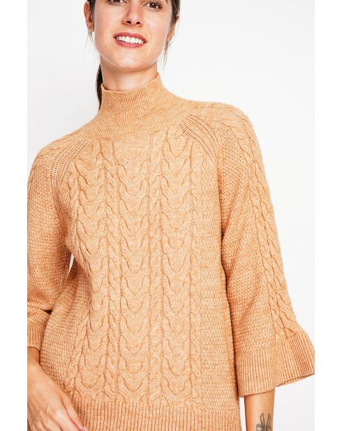 Maglione a collo alto in maglia a trecce Nougat