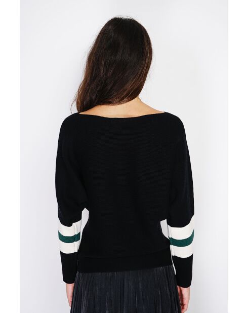 Maglia girocollo nera in misto cashmere