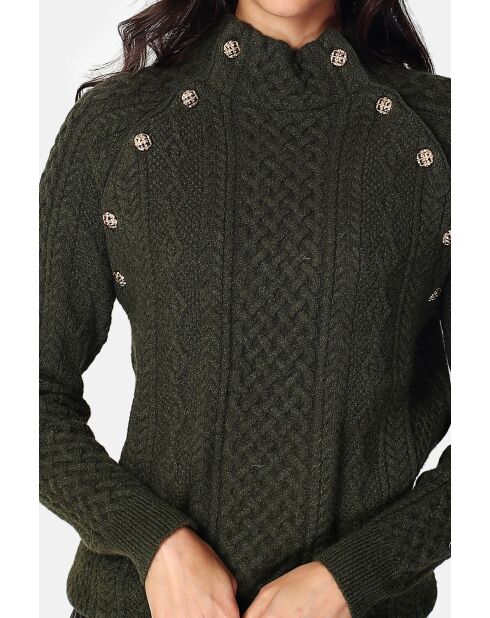 Khakifarbener Pullover mit Stehkragen