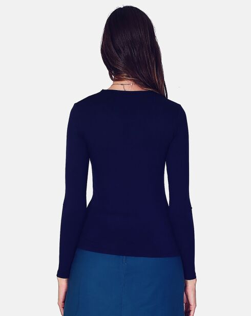 Envía una camiseta azul medianoche