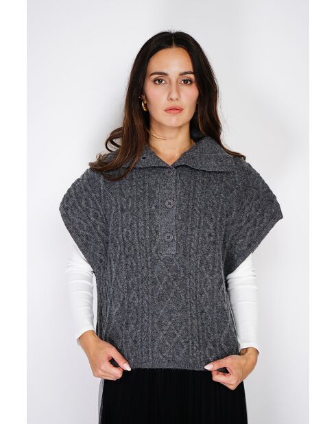 Großer Kapuzenpullover aus Wolf-Cashmere-Mischung