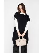 Schwarzes Poncho-Kleid mit Rundhalsausschnitt