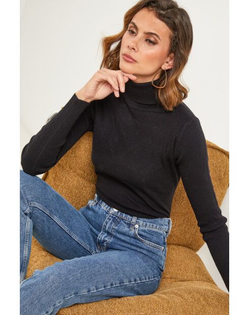 Pull Ursa noir