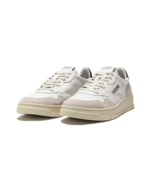 Low-Top-Sneakers Medalist aus Velvetleder in Weiß/Schwarz/Beige
