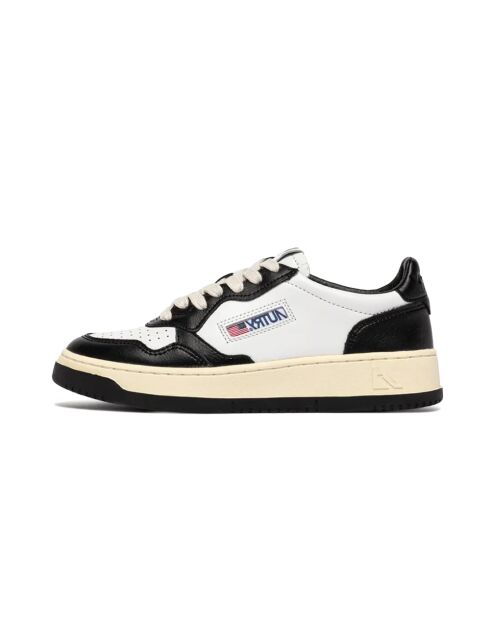 Low-Top-Sneaker Medalist aus Leder in Weiß/Schwarz