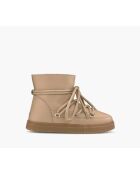 Beigefarbene Keilstiefel aus Vollleder