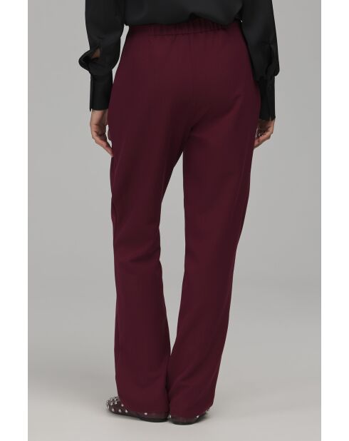 Pantalon bordeaux à boutons brandebourg coupe classique