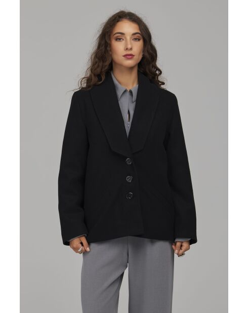 Veste noire à col élégant