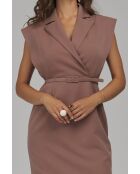 Robe cappucino cintrée à ceinture