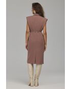 Robe cappucino cintrée à ceinture
