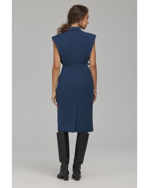Robe colbat cintrée à ceinture