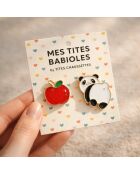 Set mit 2 Panda- und Apple-Anstecknadeln — Mehrfarbig