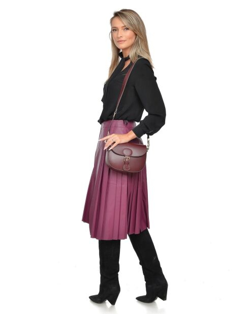 Weinfarbene Schultertasche aus Leder - 16x23x6,5 cm