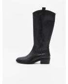 Schwarze Bro7 Stiefel mit Lederabsatz