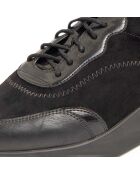 Baskets Liria noires