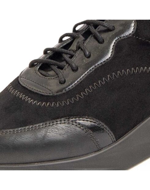 Baskets Liria noires