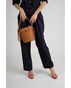 Bolso Myrto de piel de becerro granulada en coñac - 30 x 27 x 16 cm