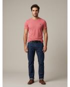 rotes maßgeschneidertes Slim Fit Baumwoll-T-Shirt