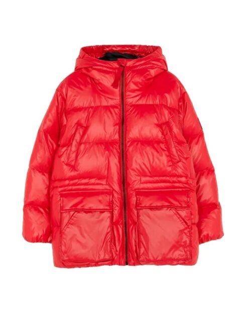 Roter Snowbee-Parka