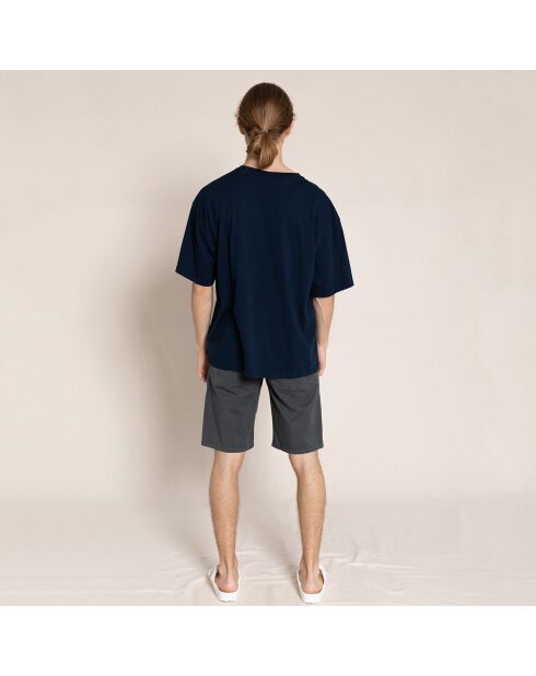 Short Surfer noir