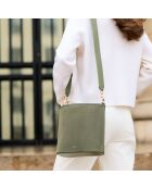 Gwen Clay Beuteltasche aus Leder, 210 x 204 x 97 mm