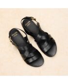 Weiße schwarze Ledersandalen