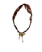 Collar de algodón marrón helado con llaves Dream Keeper