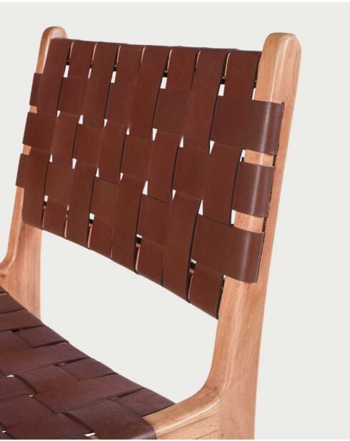 Forma Sessel aus natürlichem massivem Teakholz und geflochtenem Leder, 50 x 55 x 83 cm