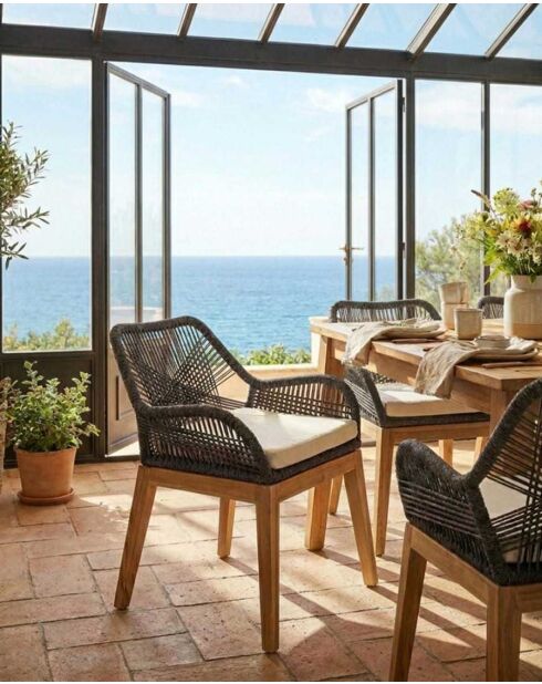Stuhl aus massivem Teakholz und natürlichem Seil in Santorin-Grau - 57 x 66 x 80 cm