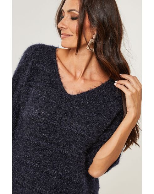 Iris marineblauer Pullover mit durchbrochenem V-Ausschnitt und mittleren Ärmeln