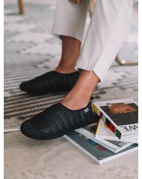 Chaussons d'intérieur Conor noirs
