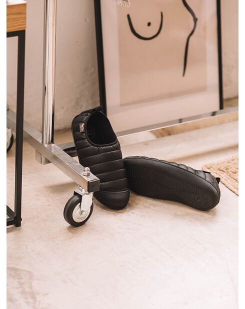 Chaussons d'intérieur Conor noirs