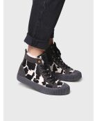 Baskets Geva noires