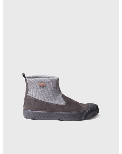 Graue Goda Sneakers