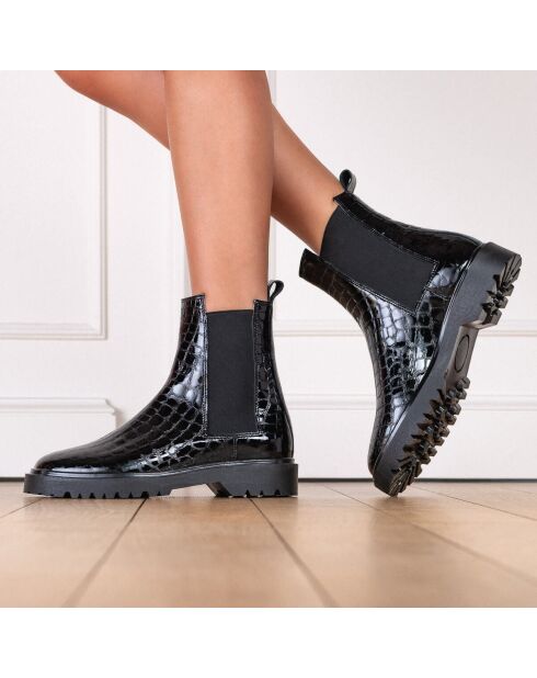 Botas Chelsea de charol Gotham en negro