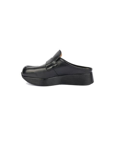 Sabots compensés en cuir noirs