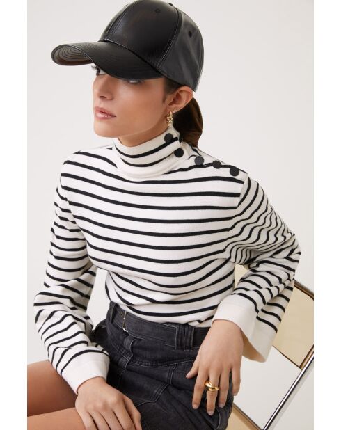 Anily schwarze Kappe