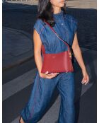 Goldie Schultertasche aus Leder in Burgunderrot - 28x17x10,5 cm