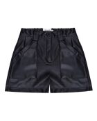Pantalones cortos negros de piel reciclada