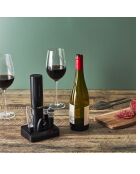 Caja de vino negro con 5 accesorios - 5,5 x 21,7 x 30,4 cm