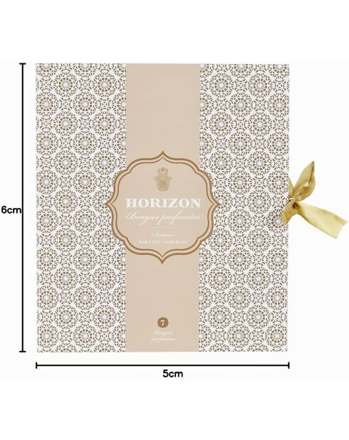 Set de 7 velas aromáticas en una caja dorada de aromas orientales, 6 x 6 x 6 cm