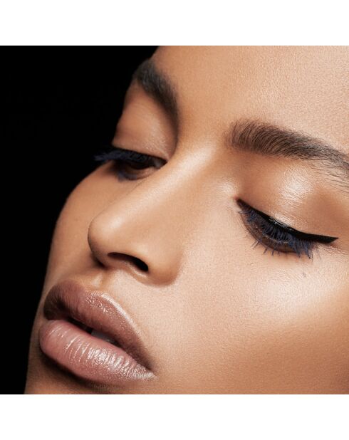 Mascara 420. Bleu Bérénice