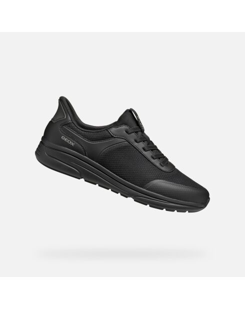 Sneakers nere U Molveno